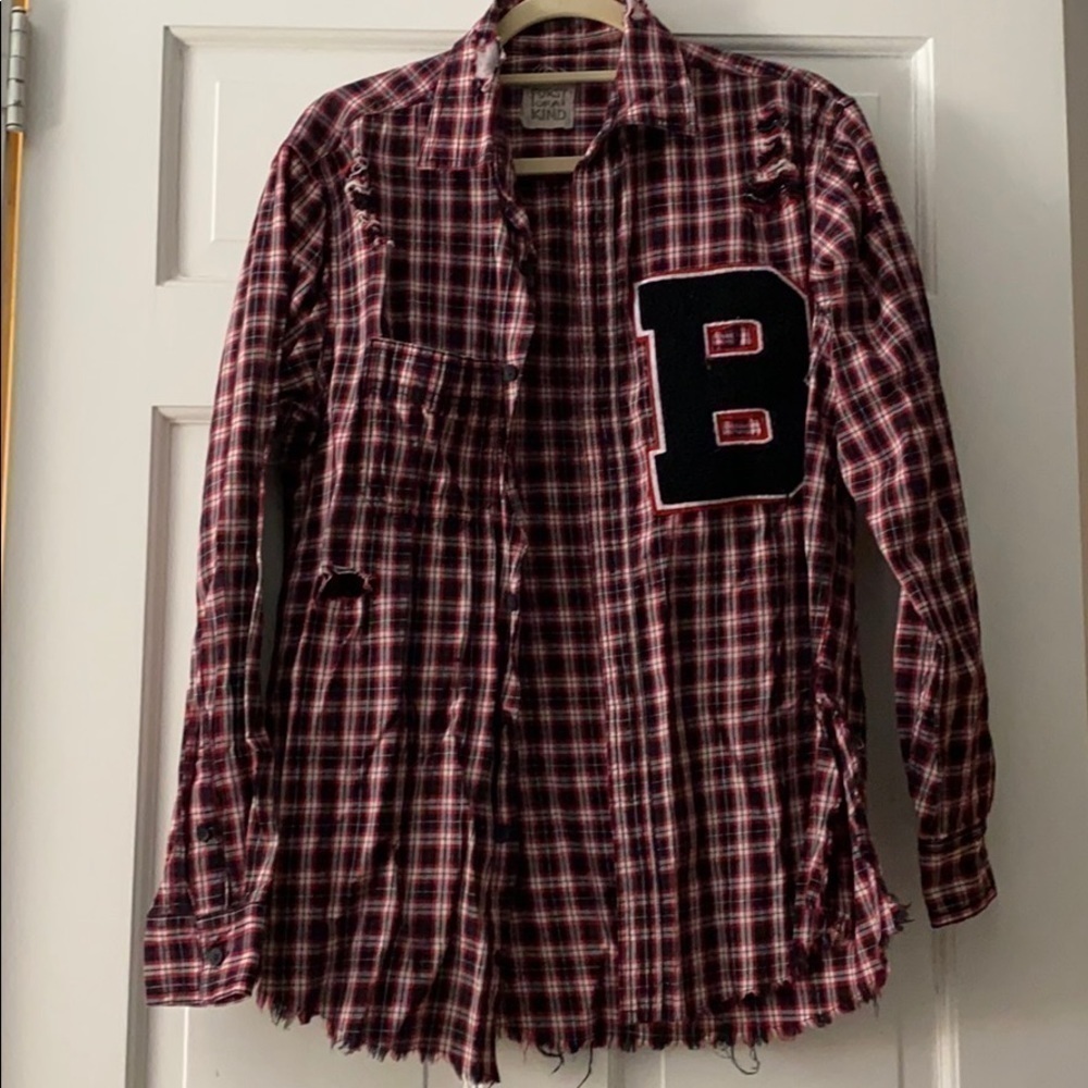 Lightly used LF FURST OF A KIND FLANNELBUTTON DOWN